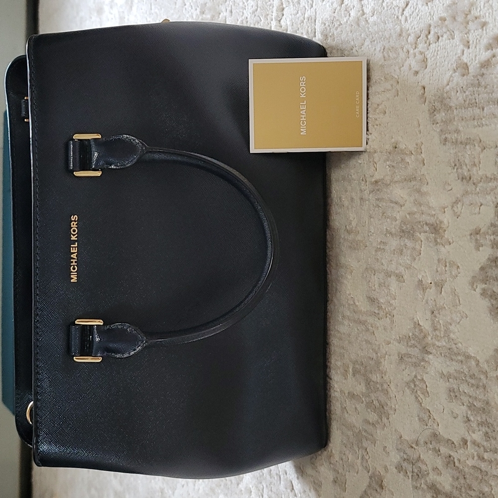 MICHAEL KORS Savannah Saffiano Leather Satchel